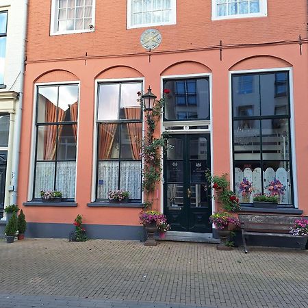 De Zevenster "Gevestigd Aan De Winkelstraat" Bed & Breakfast Kampen Bagian luar foto