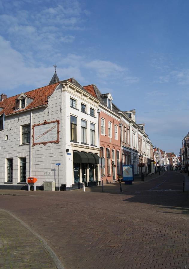 De Zevenster "Gevestigd Aan De Winkelstraat" Bed & Breakfast Kampen Bagian luar foto